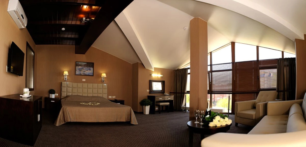 Hotel Kirov photo 2
