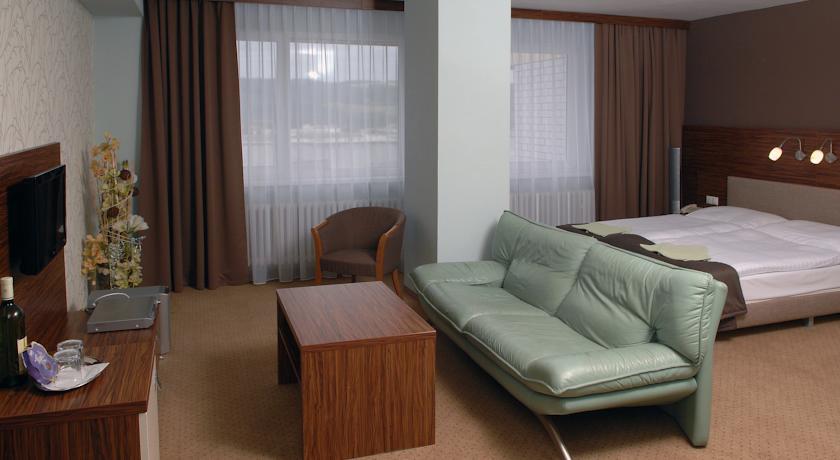 Hotel HVIEZDA photo 3