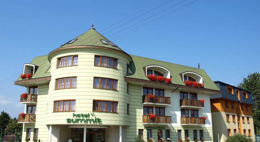 Hotel Summit