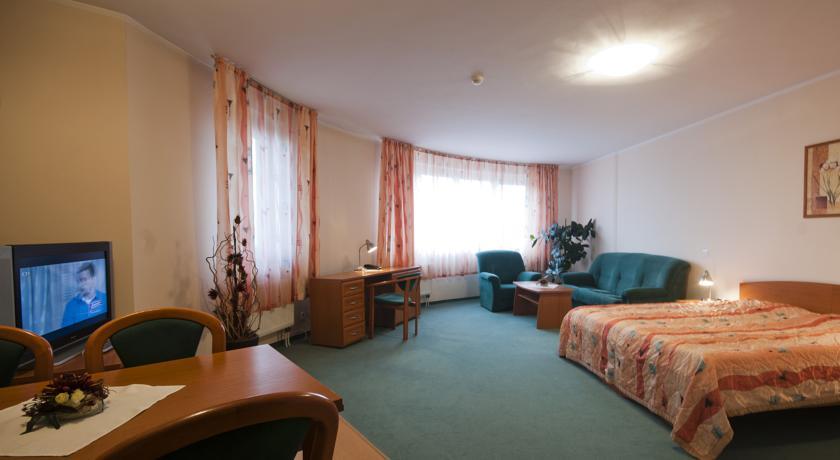 Hotel Summit photo 5