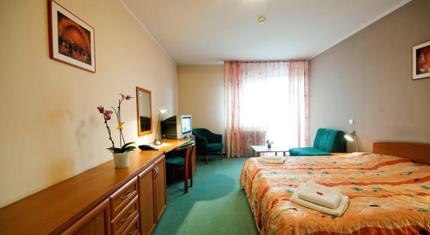 Hotel Summit photo 4