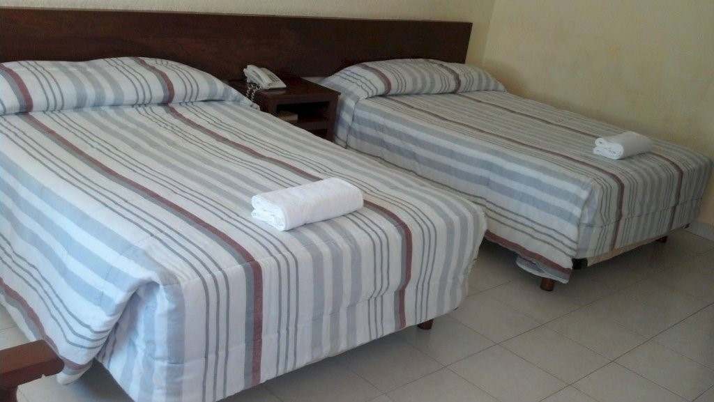 Hotel Alhambra photo 2