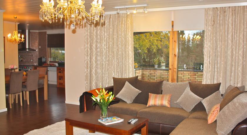 Villa Scarlet photo 2