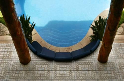 Mosquito Blue Hotel & Spa