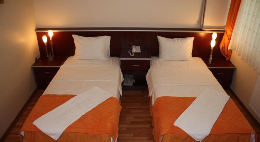 Hur Hotel photo 5