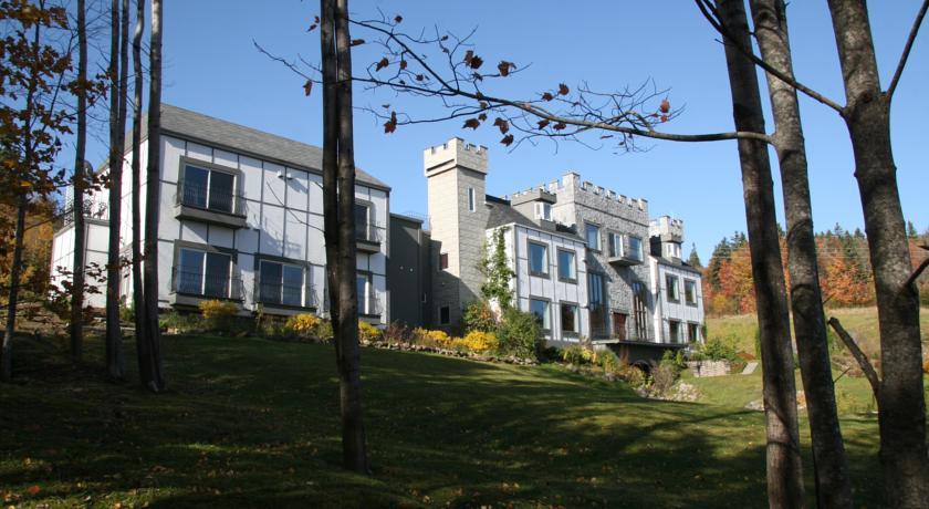 Castle Moffett photo 3