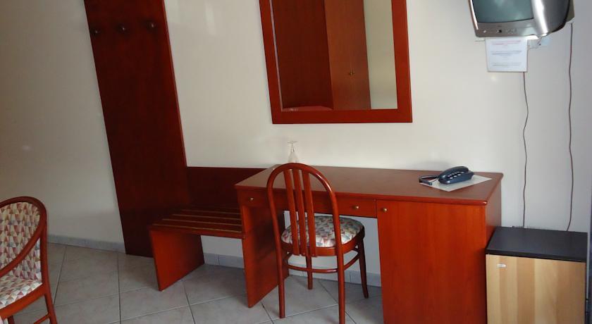 Hotel Restaurant Pizzeria Bernini photo 2