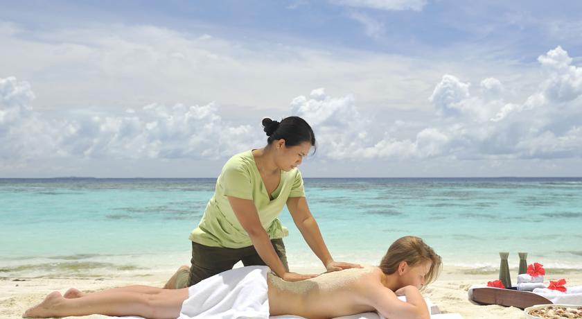 Madoogali - The Maldives photo 2
