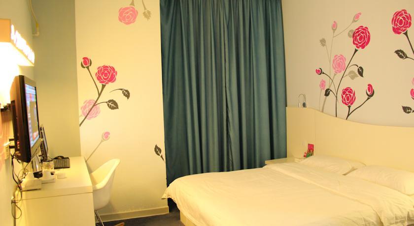 For You Chain Hotel