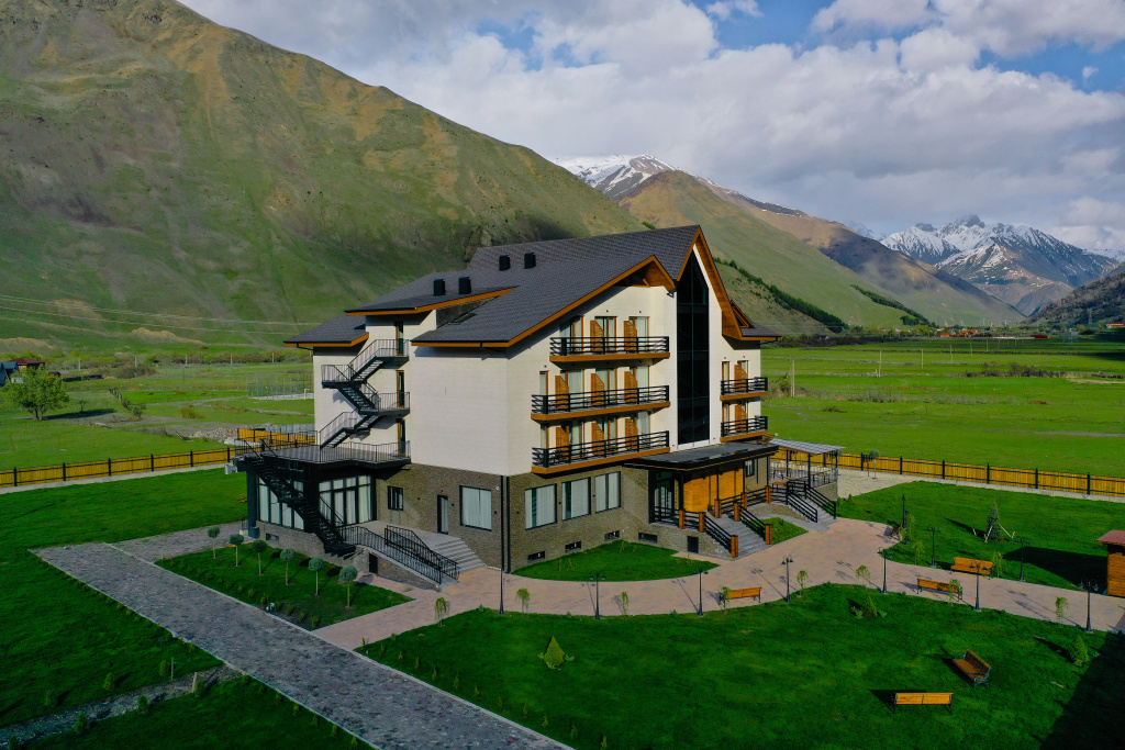 Suatis Resort Kazbegi Hotel photo 2