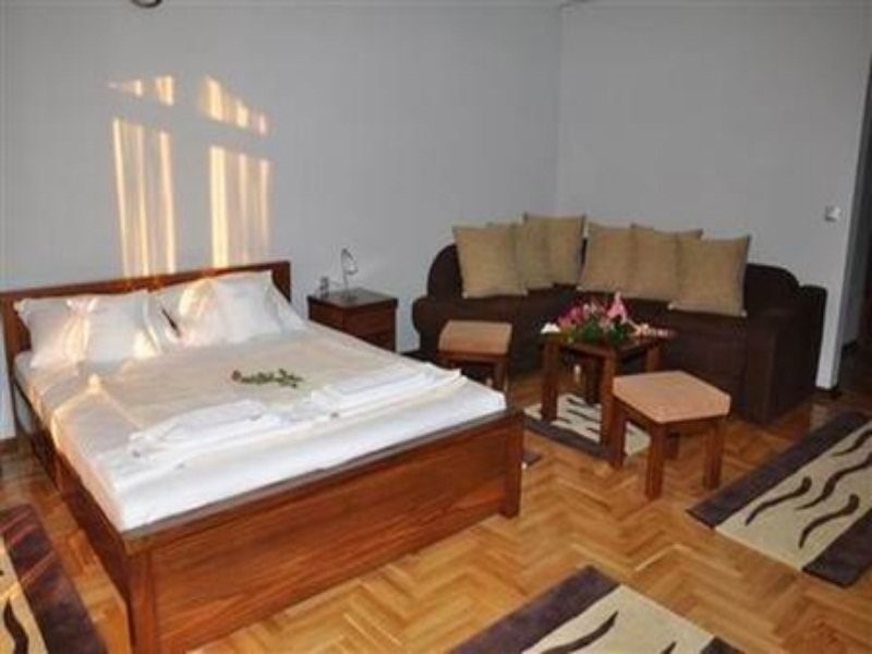 Hotel Veneda Hotel Nis photo 3