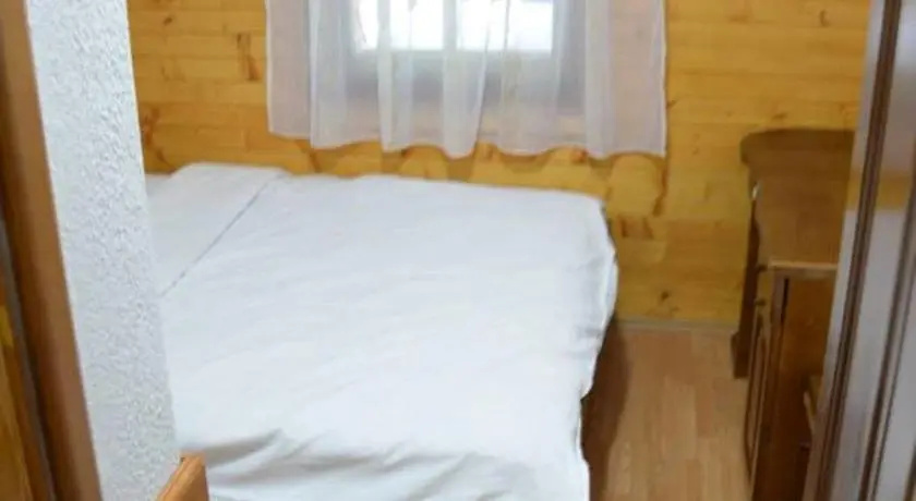 HOTEL & CAMPING Etno Selo Vrelo photo 3
