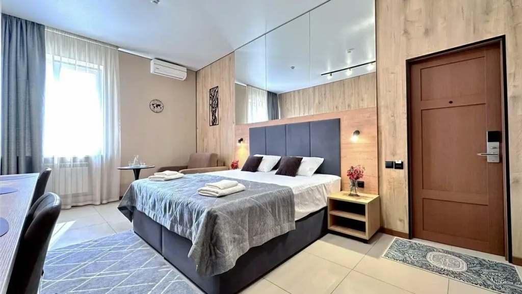 Hotel Monarkh photo 5