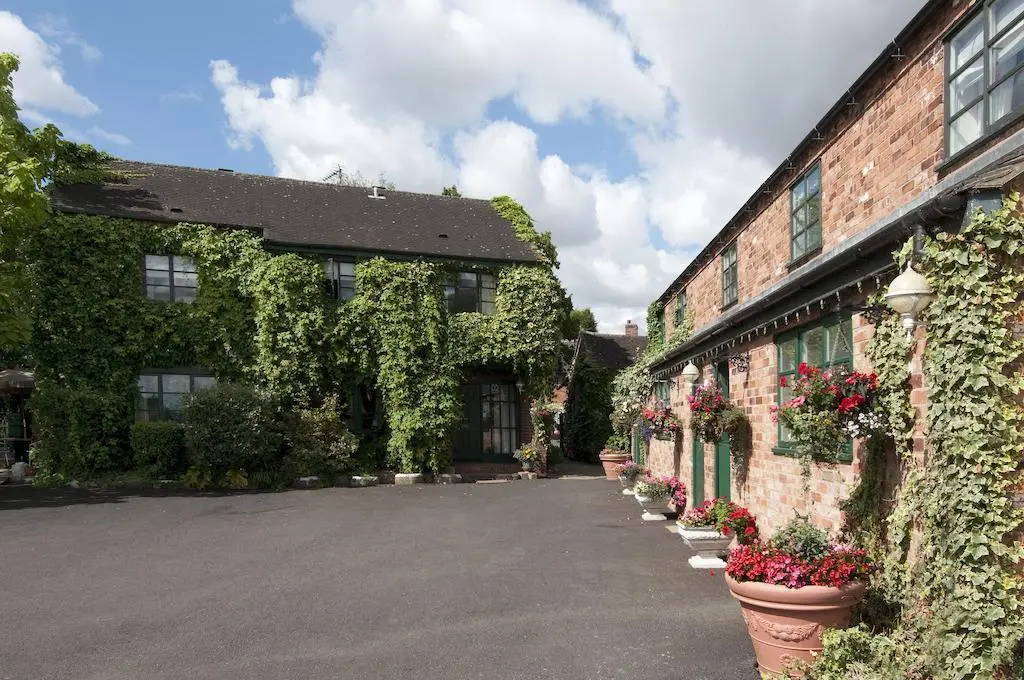 Oak Tree Farm