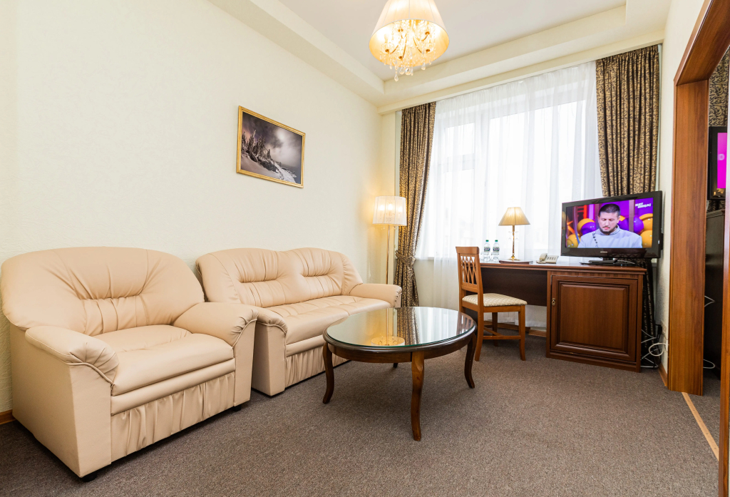 Business Hotel photo 5