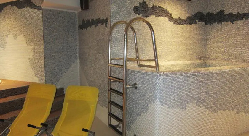 Hotel Corvinus photo 4