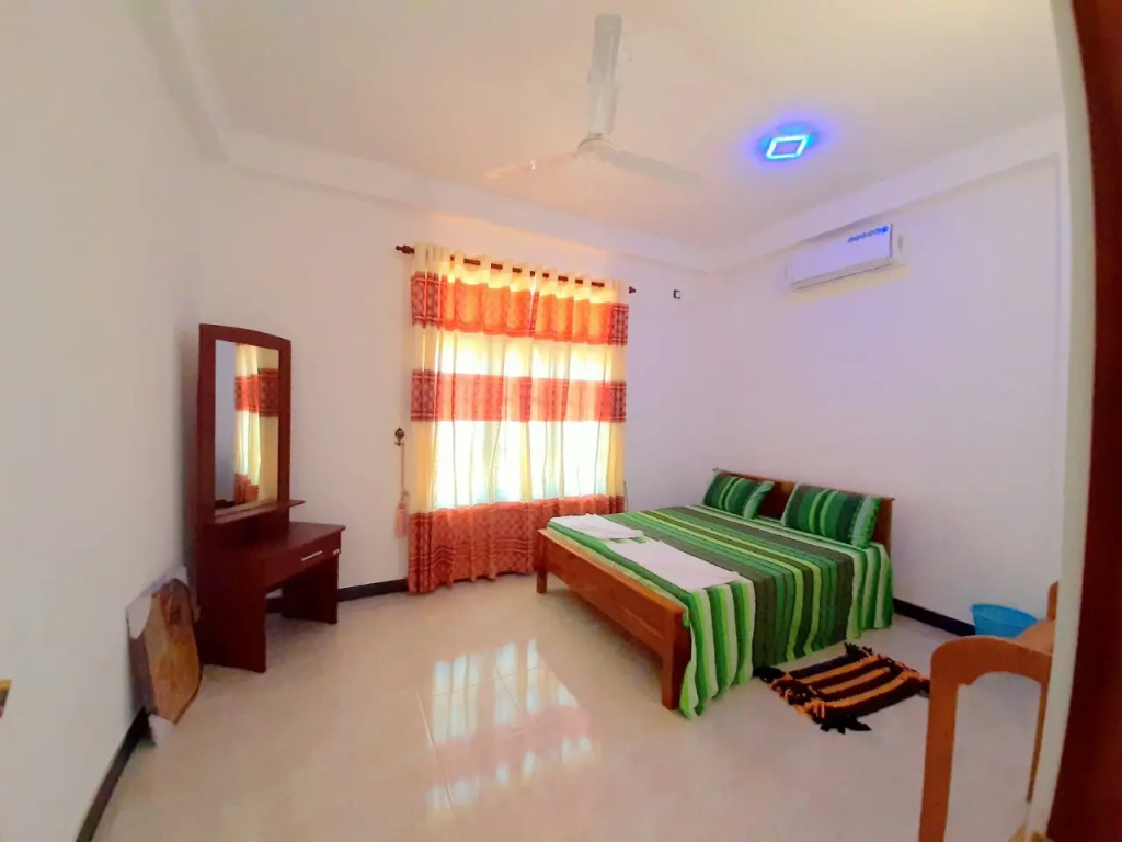 YOHO VENUS GUEST HOUSE photo 4