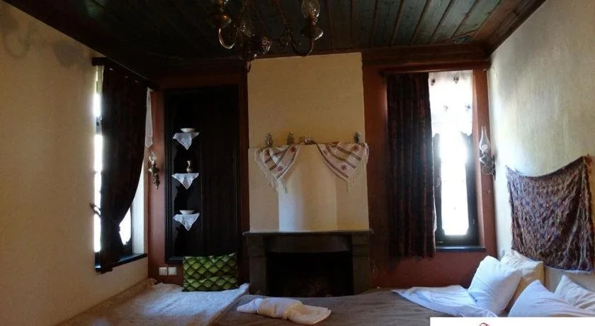Hotel Kamares photo 3