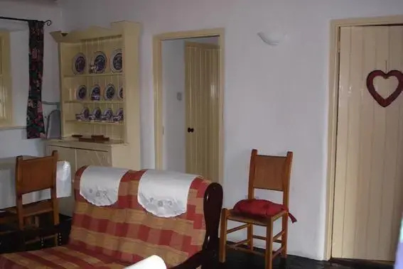 Puckane Cottages photo 2