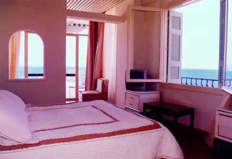 Karellion Hotel photo 2