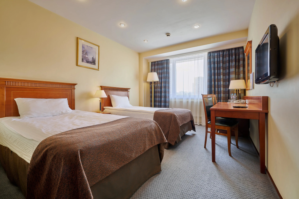 SunFlower Park Hotel photo 4