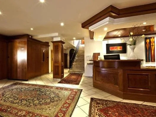 Alpenhotel photo 2