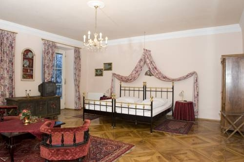 Schloßhotel Sankt Georgen am Sandhof photo 5