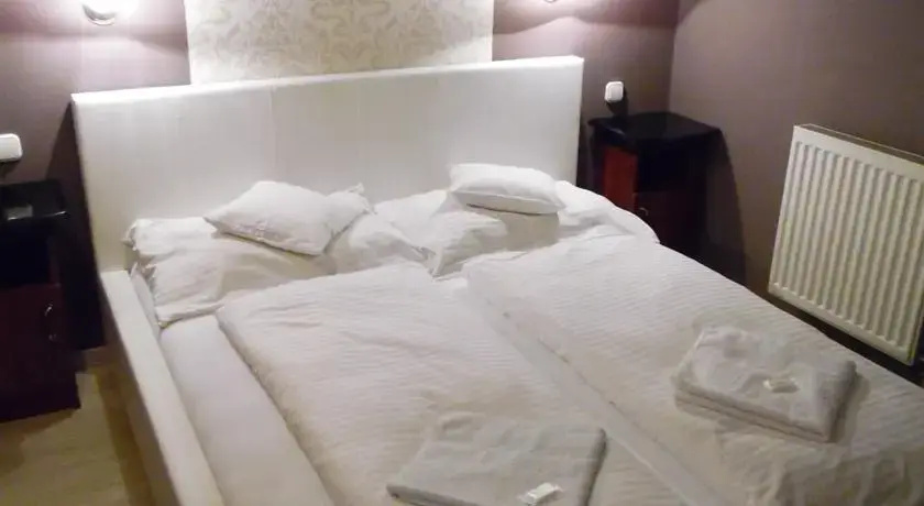 Hotel Continent photo 2