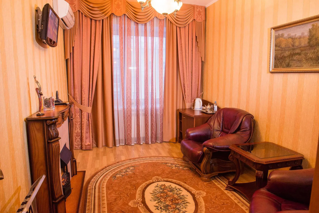 Hotel Oktyabrskaya photo 5