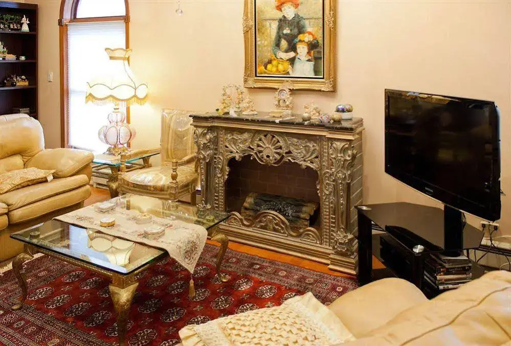 Eves Place photo 2