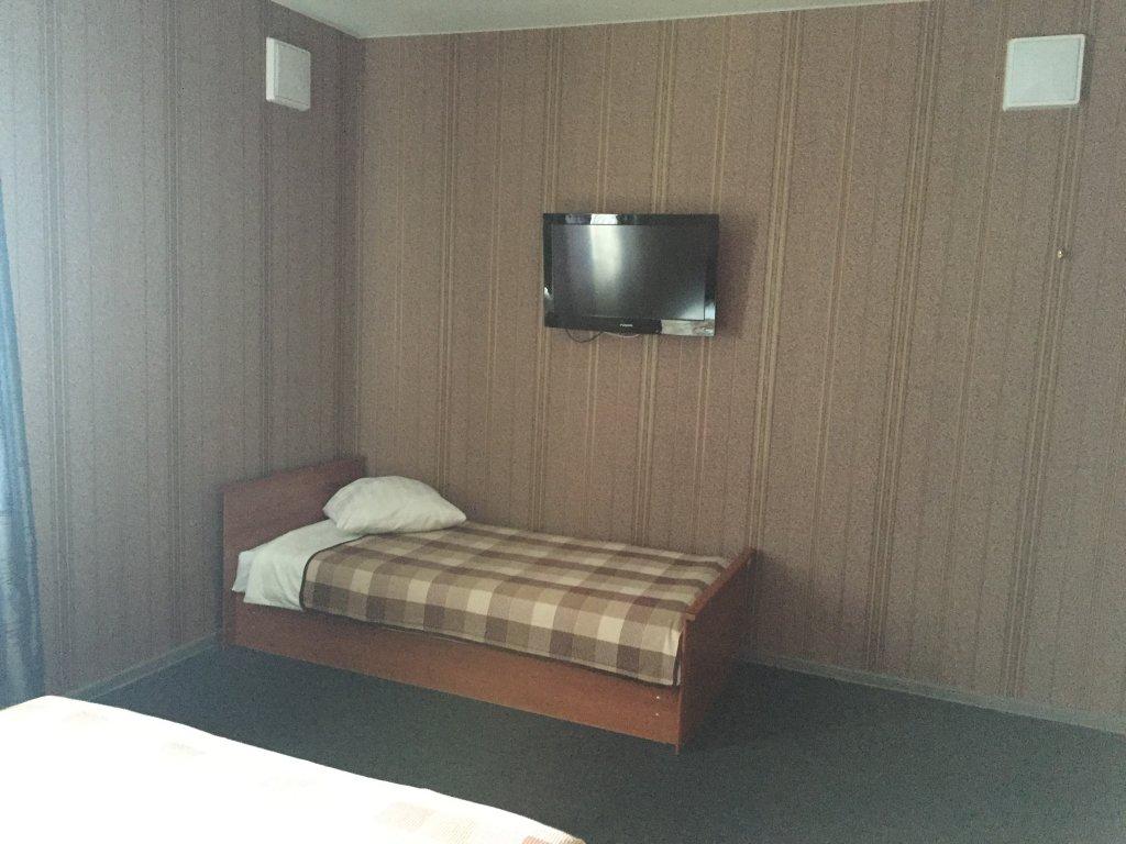 Avenue Hotel photo 4